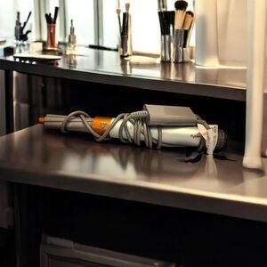 Dyson Hair Styling Tool in White and Gray